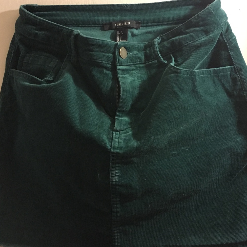 Forever 21 F21 Green Corduroy Cut off Mini Skirt